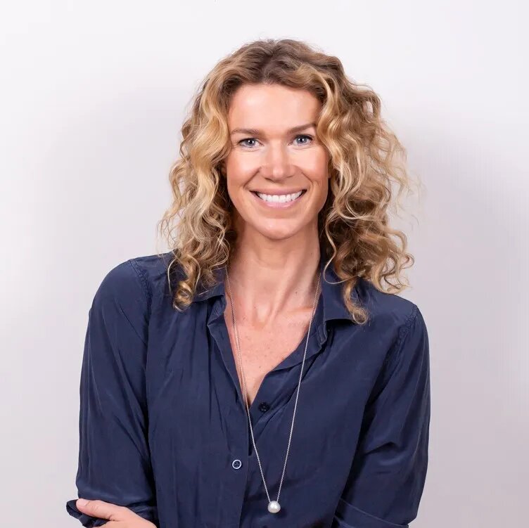 Charlotte Connell